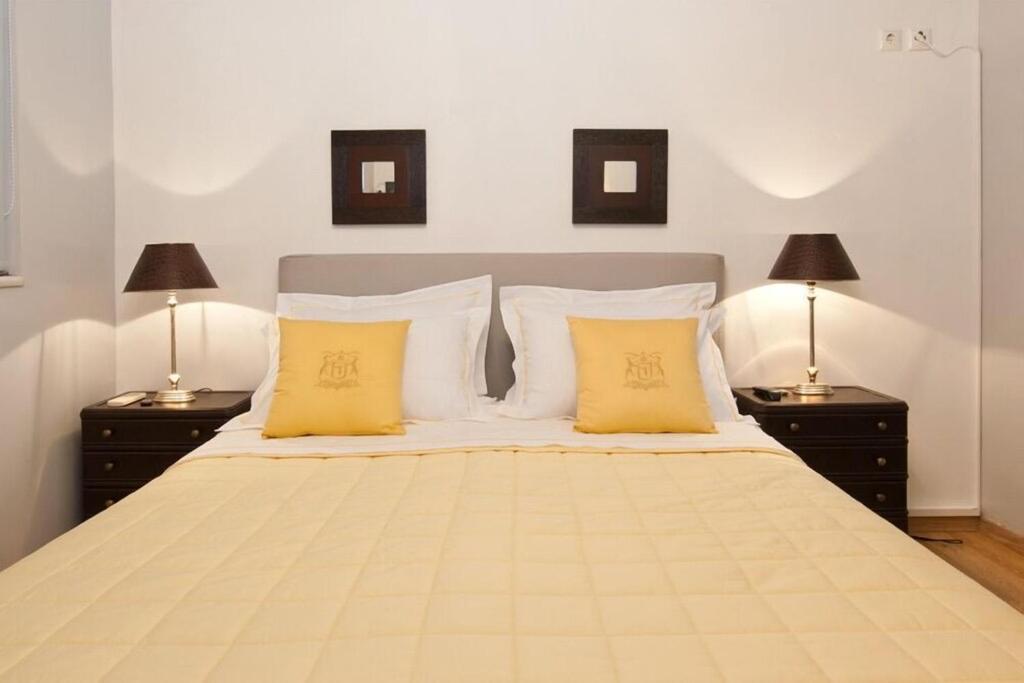 Acropolis Luxury Apartment With Balcony Aten Exteriör bild
